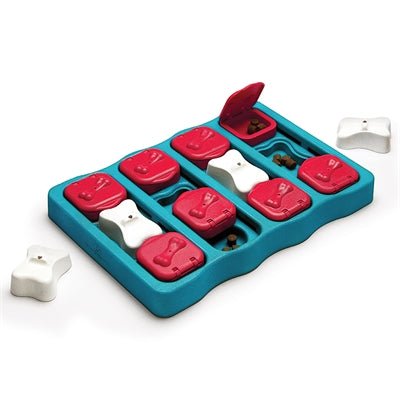 Nina Ottosson Dog Brick Turquoise / Rood 31,5X21X4 CM - Best4pets.nl