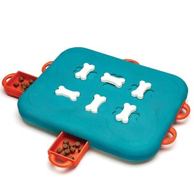 Nina Ottosson Dog Casino Turquoise / Oranje 31,5X26X4,5 CM - Best4pets.nl